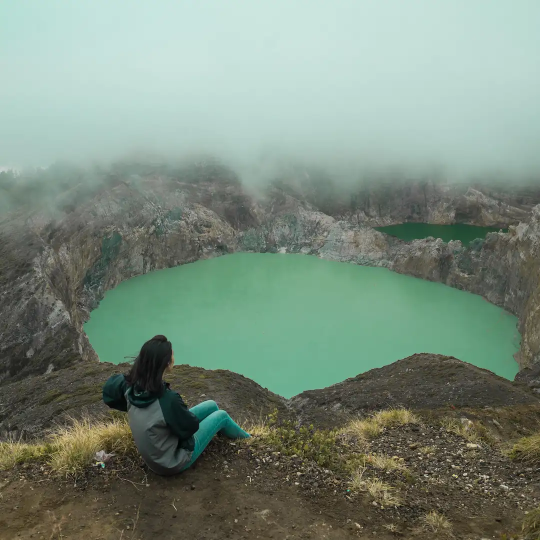 A crater lake on the summit of Kelimutu seen from the rim