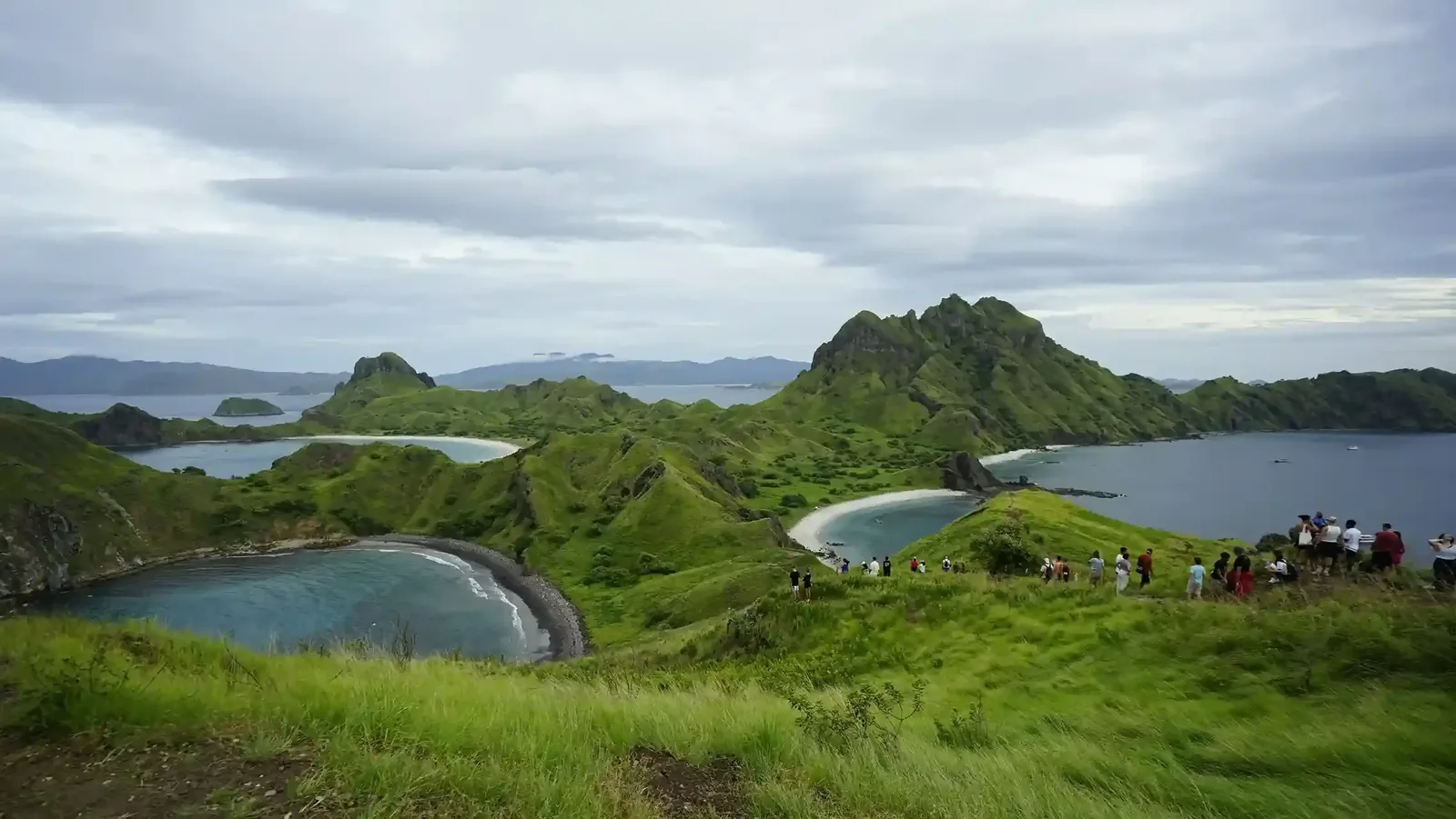 Best time to visit Flores and Komodo for luxury trips