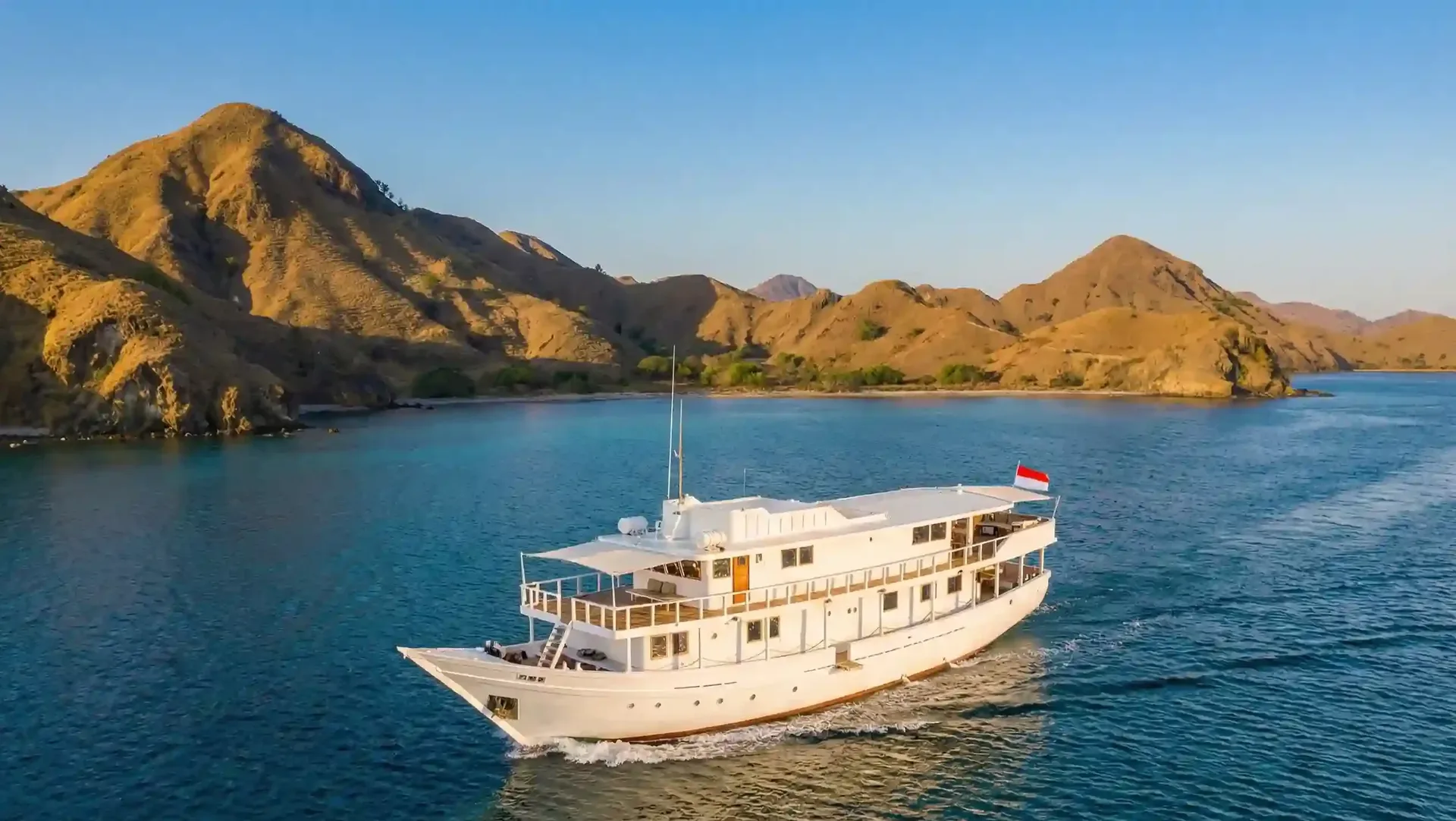 Best Komodo Liveaboard 2026: Our 9 Owned Boats, Ranked