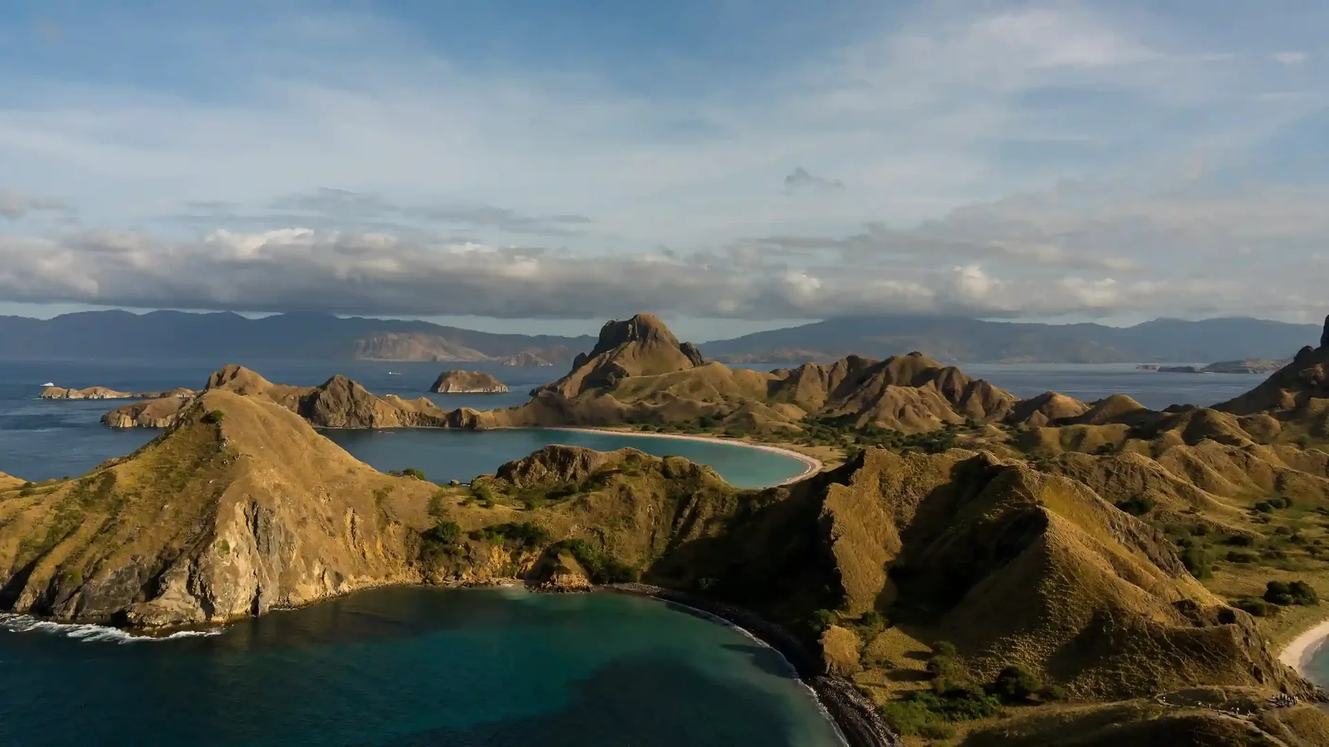 Padar Island sunrise, viewpoints and photo‑friendly planning